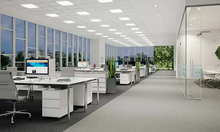 بهترین چیدمان میز و صندلی در فضای کار اشتراکی 3 چطور صندلی ها و میزها را بچینیم تا سلامتی و تمرکز حفظ شود